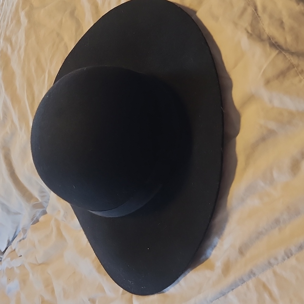 Wool Hat - Picture 3 of 3